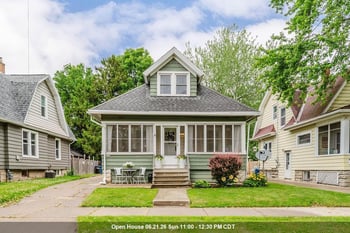 1314 Otter Ave, Oshkosh, WI 54901