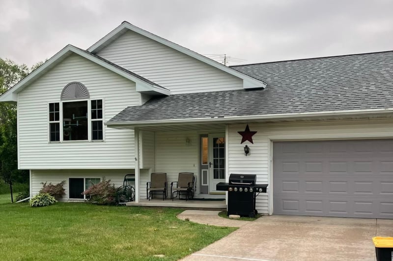 7791 Saindon Rd, Sobieski, WI 54171