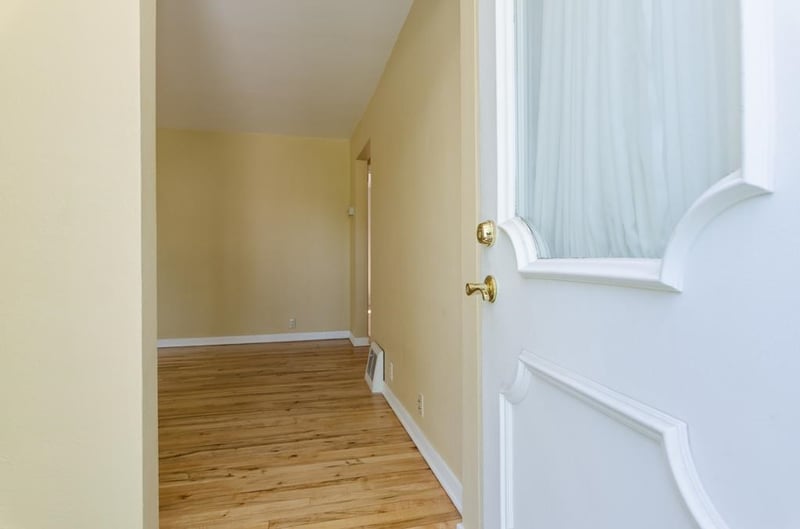 833 Buchanan St, Green Bay, WI 54303-4060