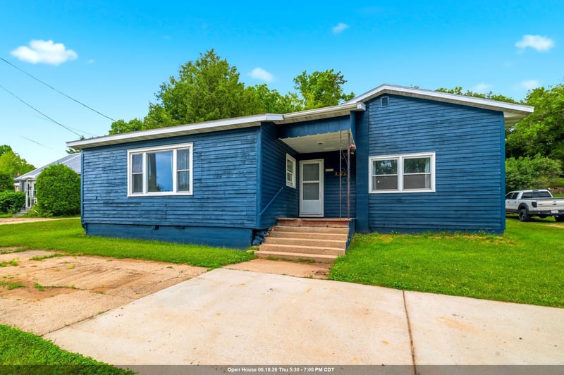 W2292 State Highway 22, Gillett, WI 54124