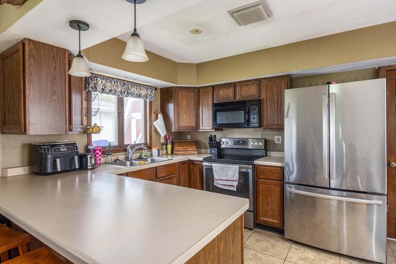 1508 Leona St, Appleton, WI 54911