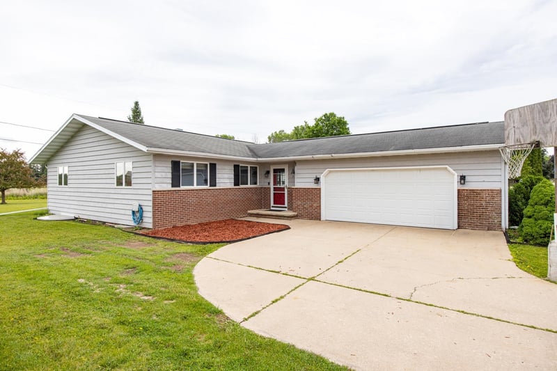 1508 Leona St, Appleton, WI 54911