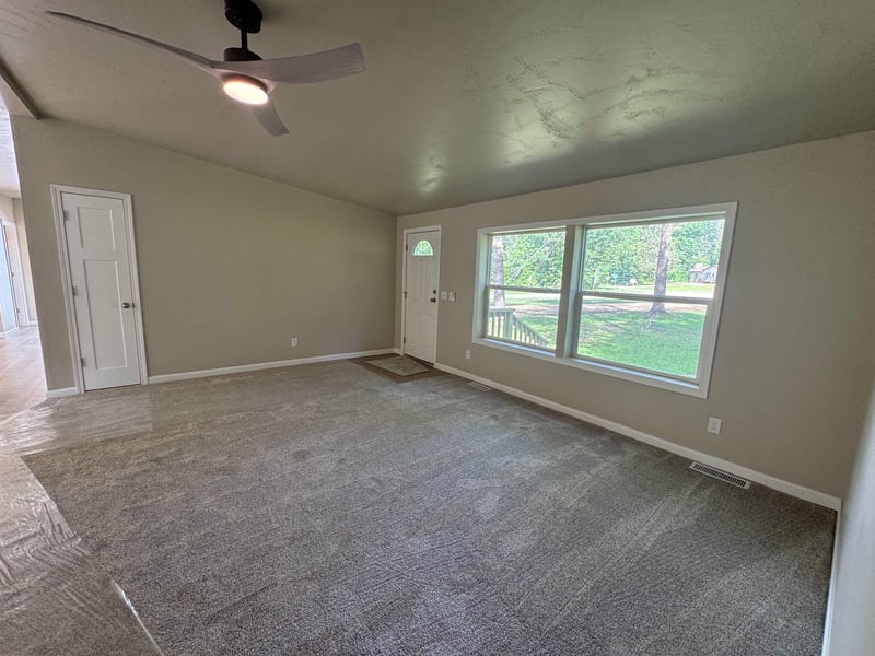W5043 Hiawatha Ct, Shawano, WI 54166