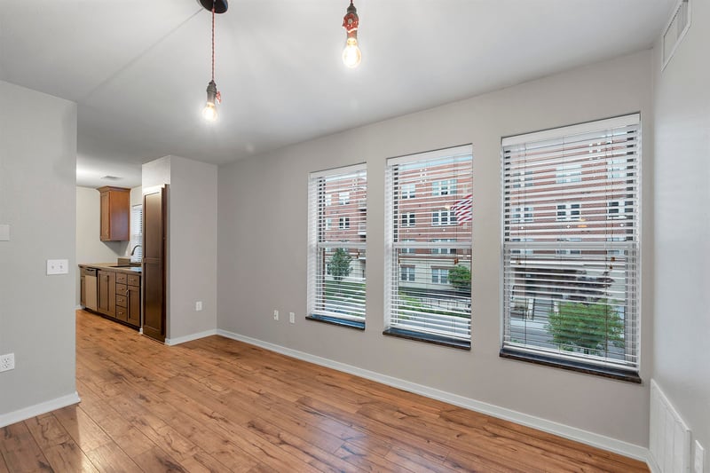 118 Washington St #231A, Green Bay, WI 54301