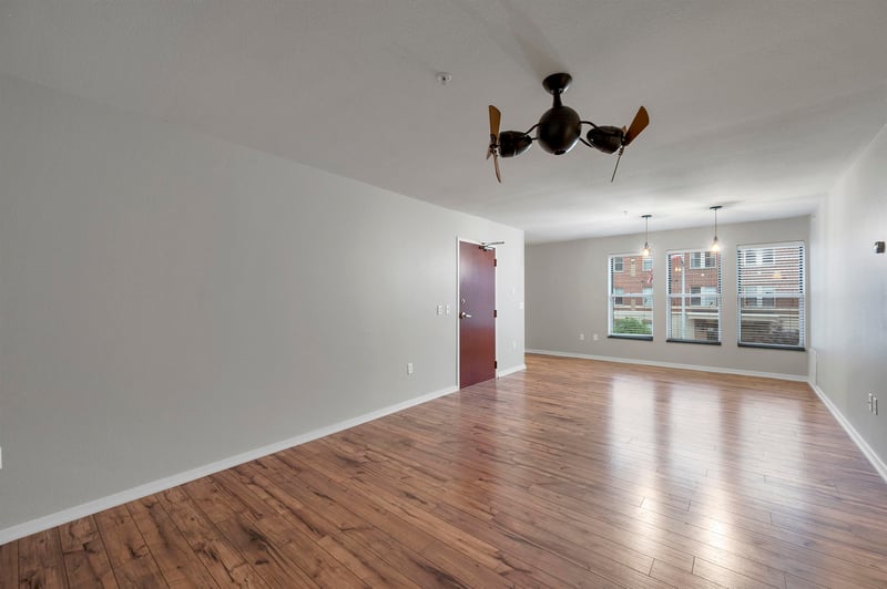 118 Washington St #231A, Green Bay, WI 54301