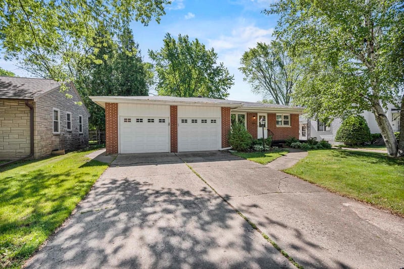 121 Hudson St, Green Bay, WI 54303