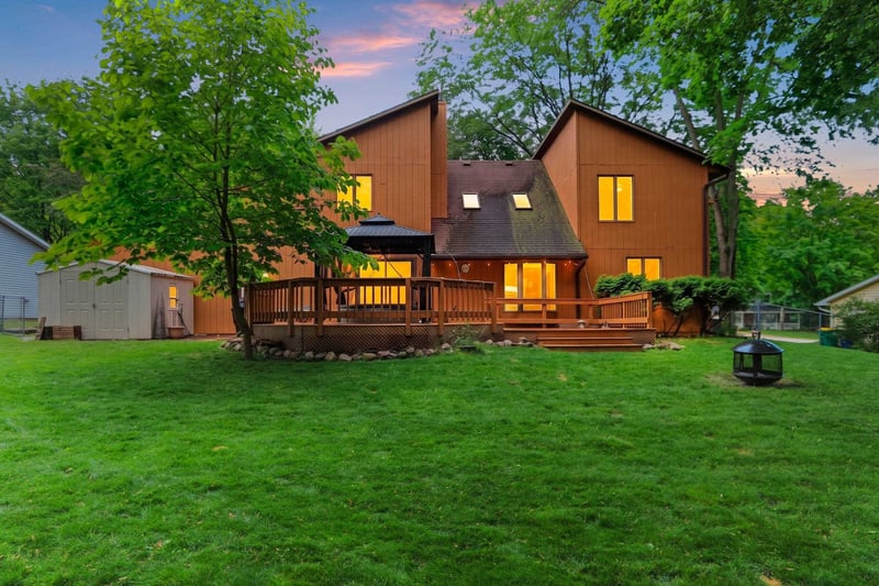 516 Eagle Ter, Green Bay, WI 54313
