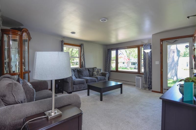 614 Karl St, Green Bay, WI 54301