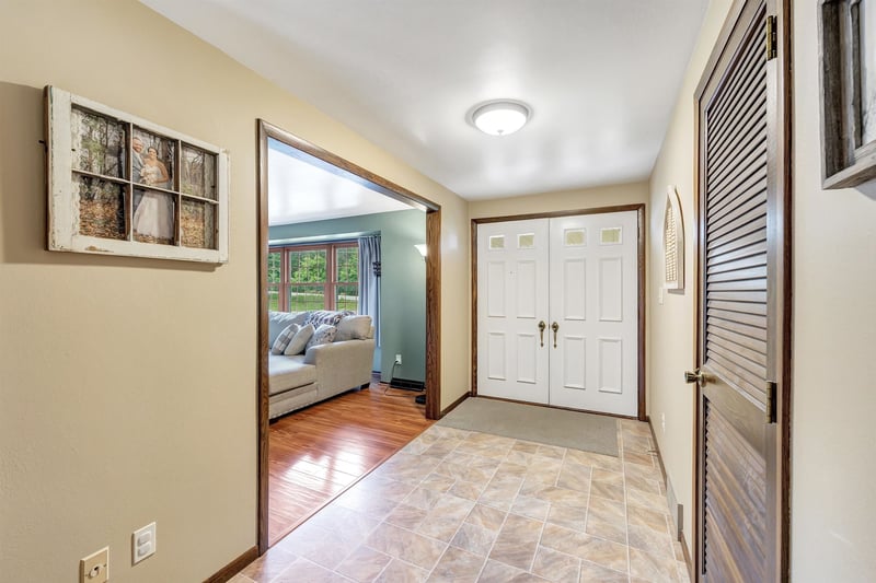 4325 Champion Rd, New Franken, WI 54229