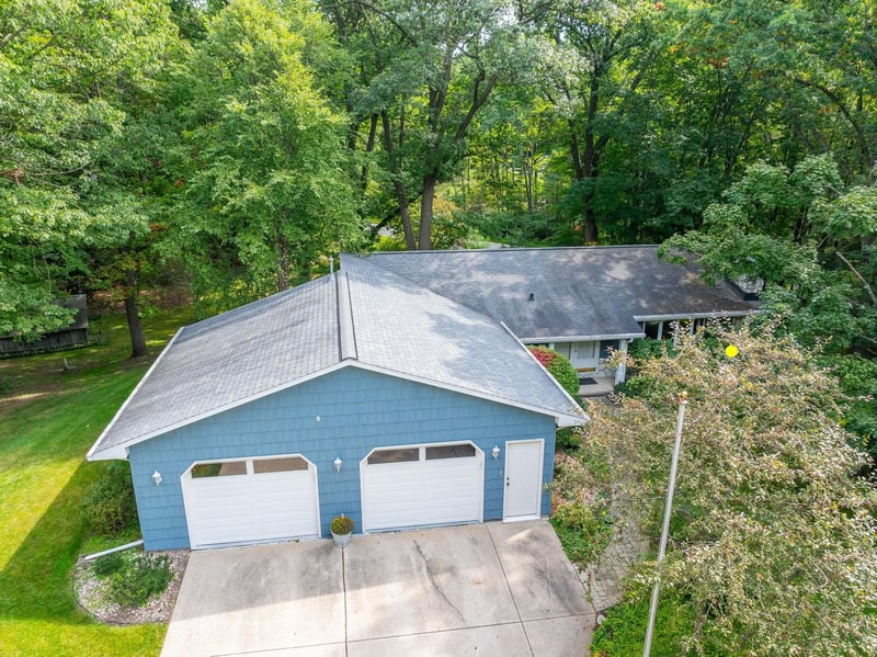 872 Winding Trl, Oneida, WI 54155-9170