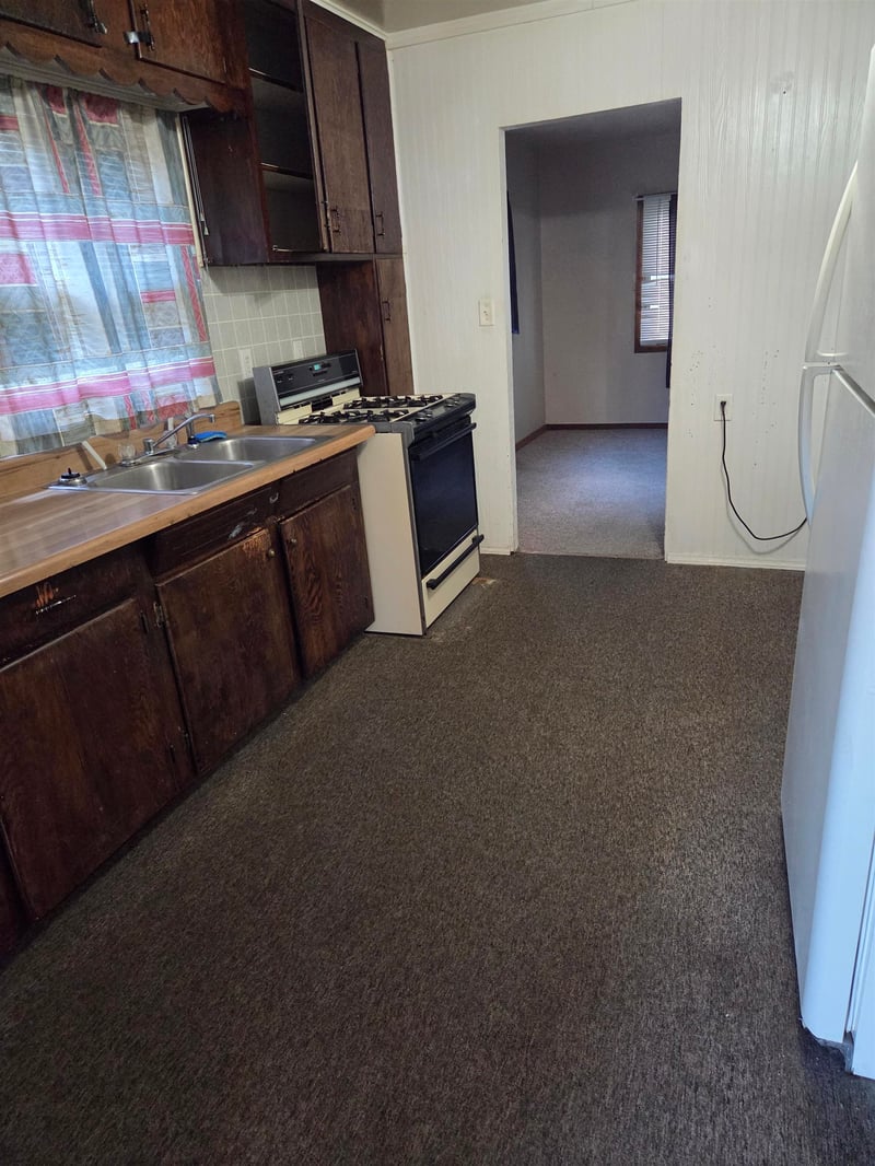 1735 11th Ave, Green Bay, WI 54304