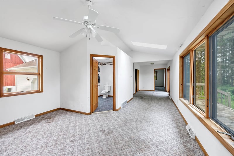 N8938 Wolf River Dr, Algoma, WI 54201