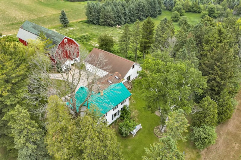 N8938 Wolf River Dr, Algoma, WI 54201
