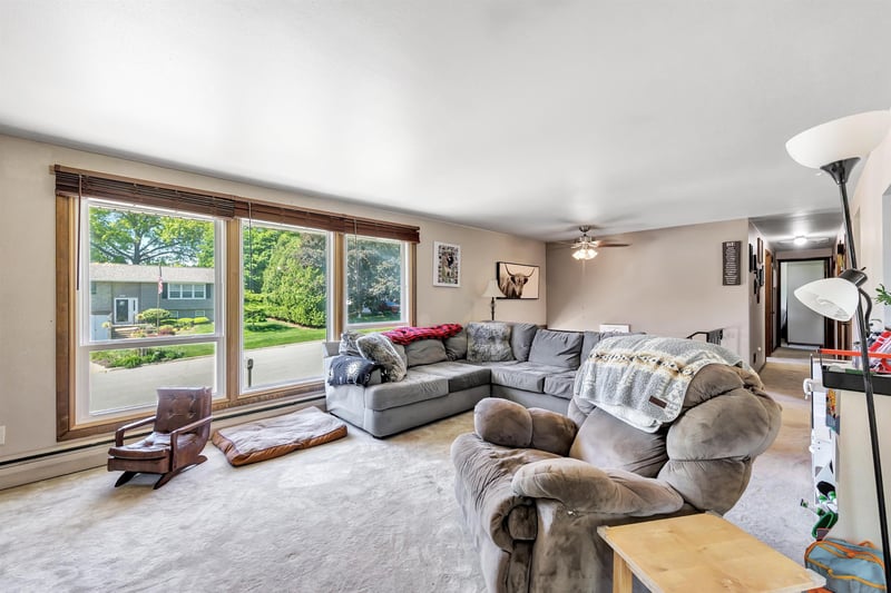1602 Bruce St, Green Bay, WI 54304