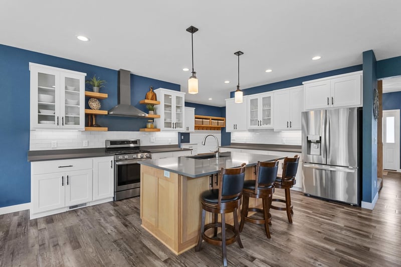 W6018 Ryford St, Menasha, WI 54952