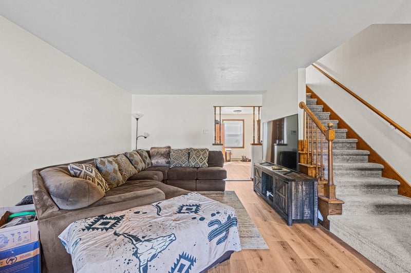706 Hawthorne Dr, Appleton, WI 54915