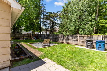 1223 Grove St, Oshkosh, WI 54901