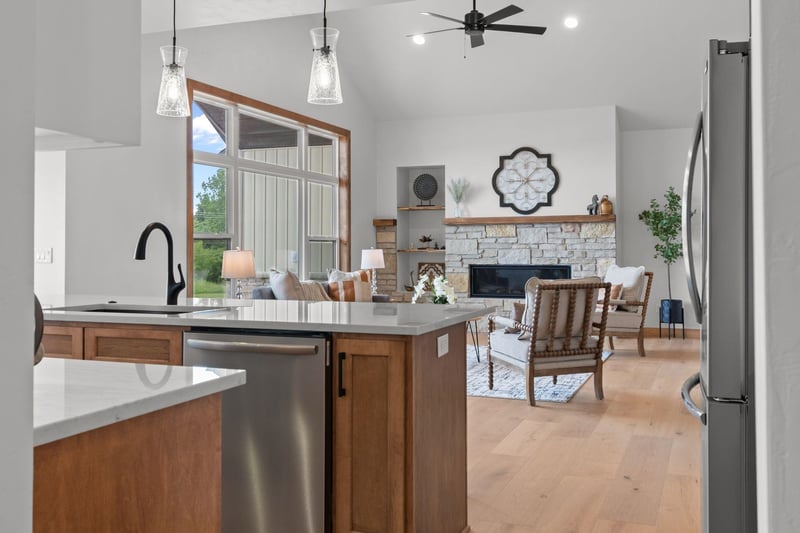 N1298 Meadow Park Dr, Greenville, WI 54942
