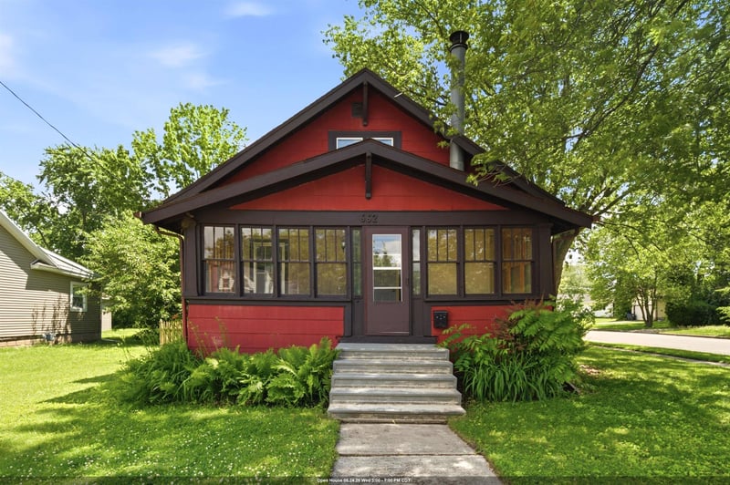 662 Winneconne Ave, Neenah, WI 54956
