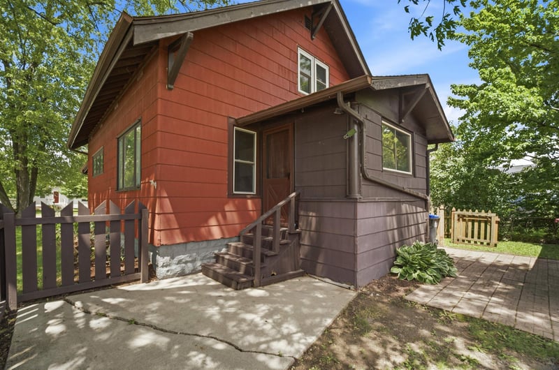 662 Winneconne Ave, Neenah, WI 54956