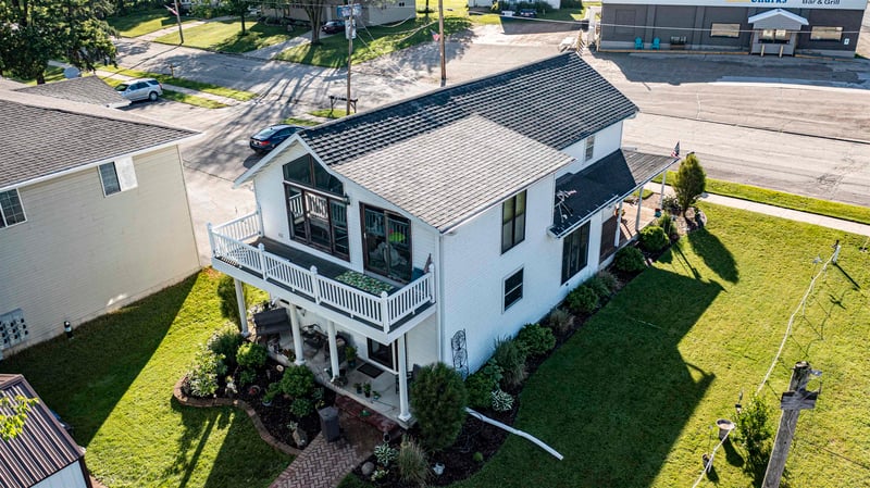 103 Warrington Ave, Cecil, WI 54111
