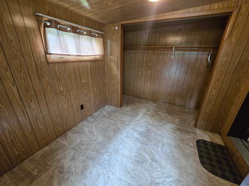 W5120 Shady Ln, Shawano, WI 54166-6816