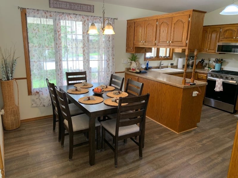 2638 Red Fern Ln, Green Bay, WI 54304-1817