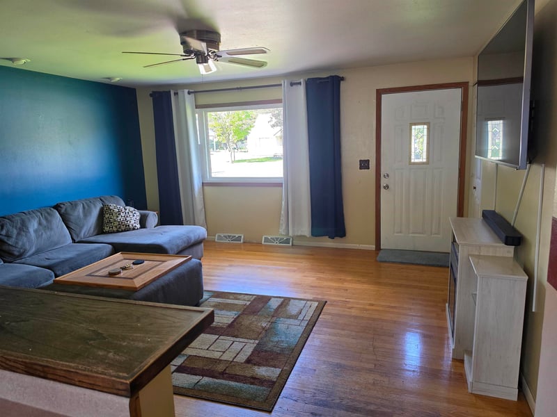 2404 Gmeiner Rd, Appleton, WI 54915-7275