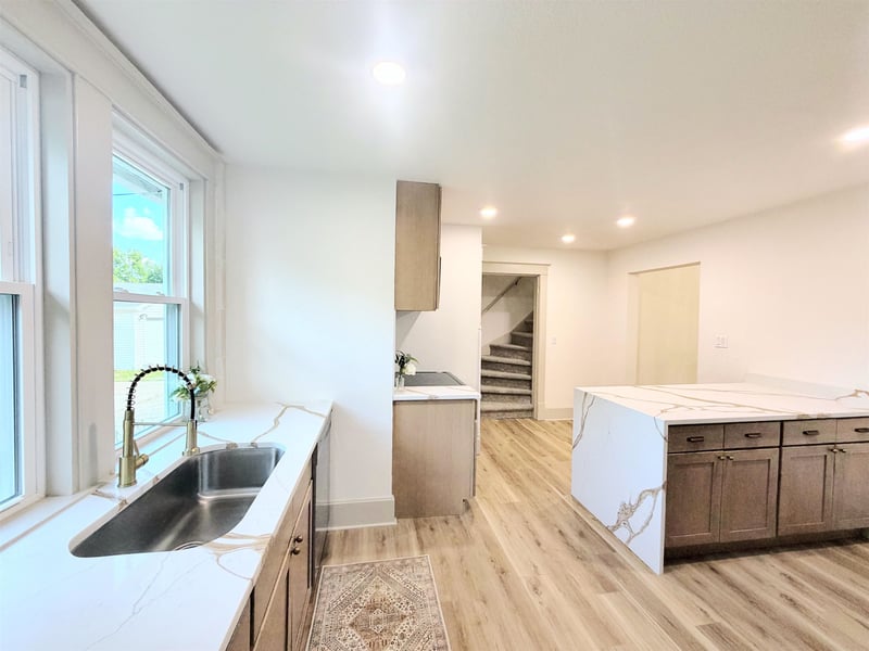 1730 Oneida St, Appleton, WI 54911