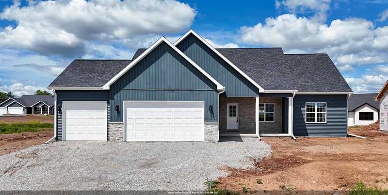 8329 Marlo Ave, Neenah, WI 54956