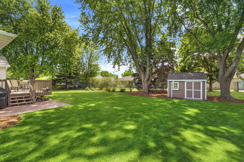 127 Barefoot Ct, Appleton, WI 54913