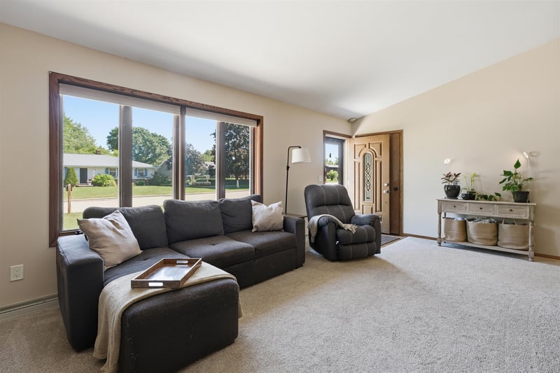 2025 Harvest Dr, Appleton, WI 54914