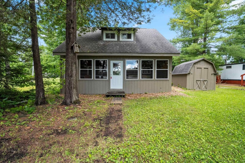 10882 Wescott Lake Rd, Pound, WI 54161