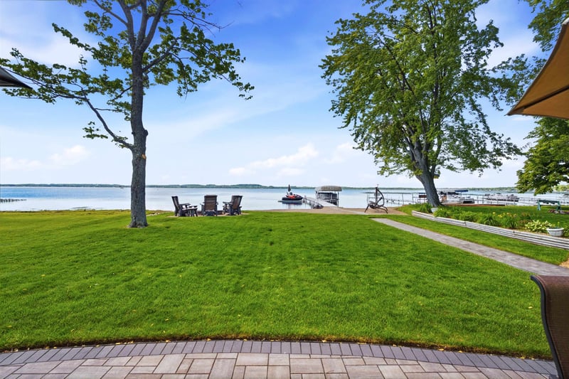 N6338 Cattau Beach Dr, Shawano, WI 54166