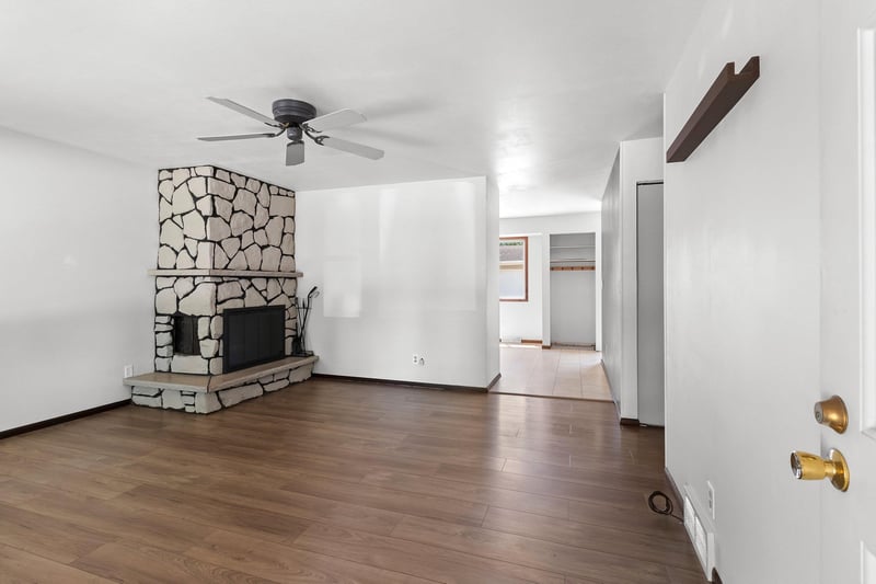 1513 Plaza Dr, Appleton, WI 54915