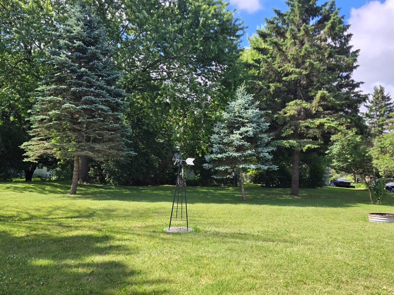 4535 Hickory Heights Ave, Oshkosh, WI 54904-9077