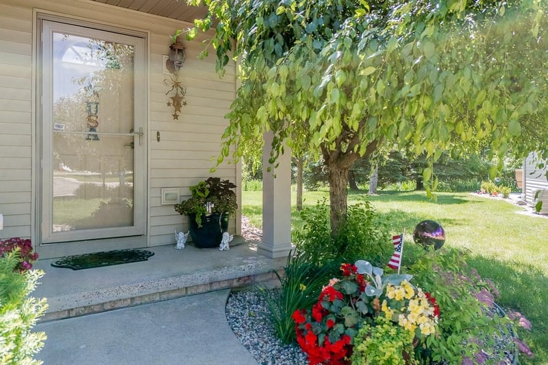 4731 Westbrook Ct, Appleton, WI 54913-7975