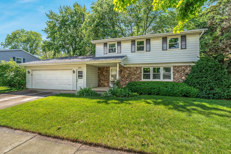 2101 Birchwood Ave, Appleton, WI 54914