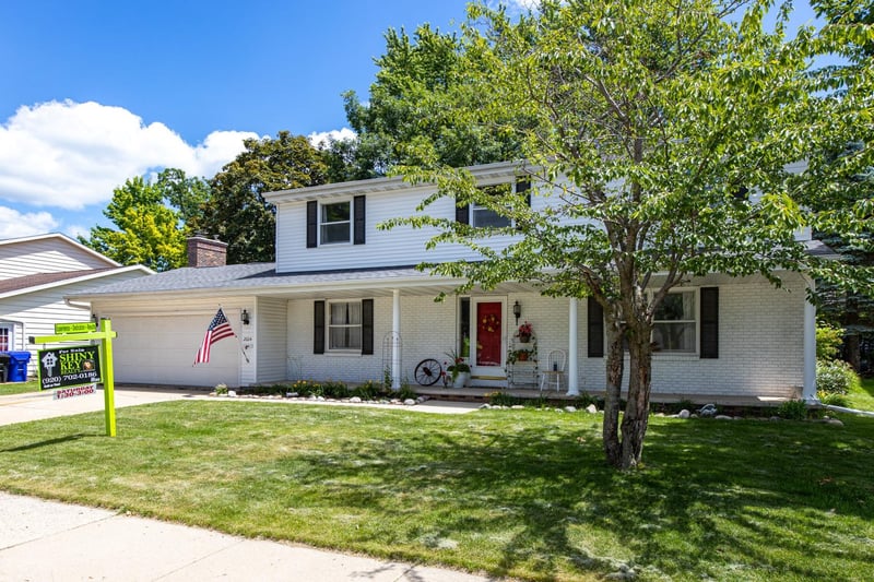 2024 Eugene St, Appleton, WI 54914-2246