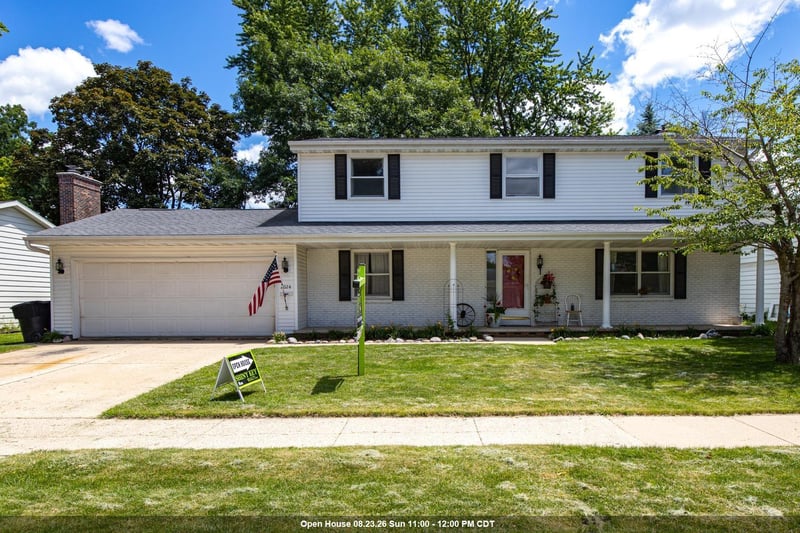 2024 N Eugene St, Appleton, WI 54914-2246