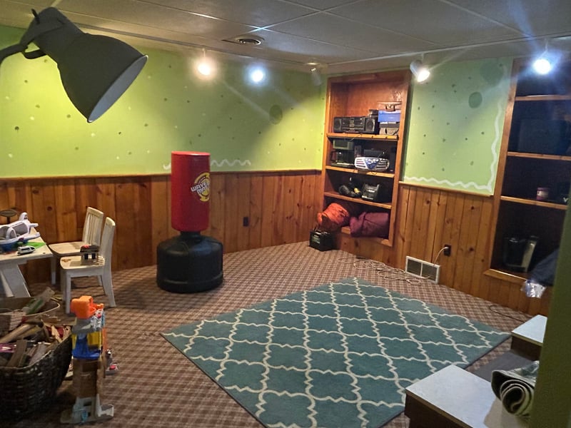 2024 Eugene St, Appleton, WI 54914-2246