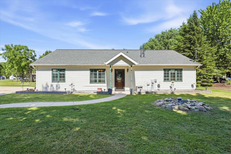 7344 Us Hwy 45, Oshkosh, WI 54902-7634