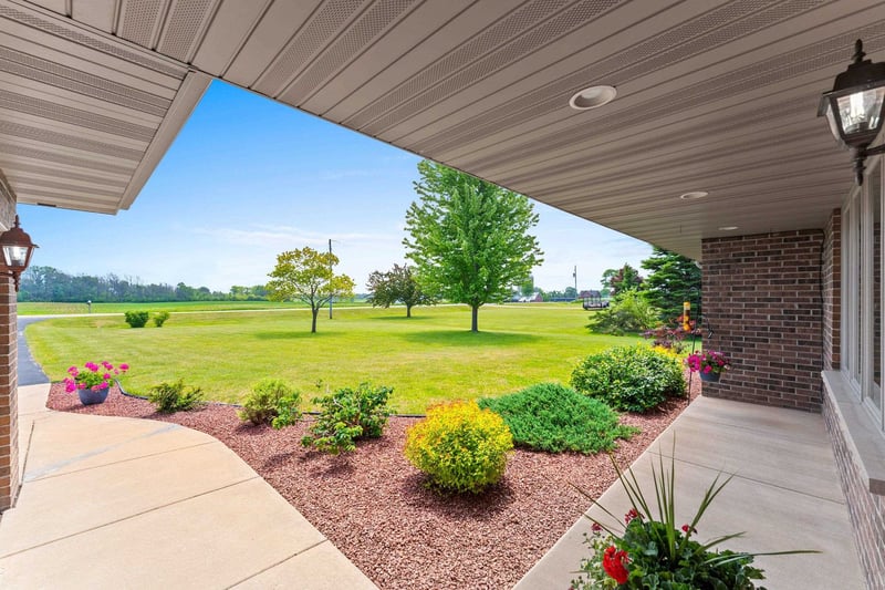 2847 Stump Rd, New Franken, WI 54229