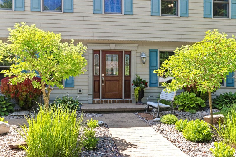 2920 Thunderbyrd Trl, Green Bay, WI 54313-5800