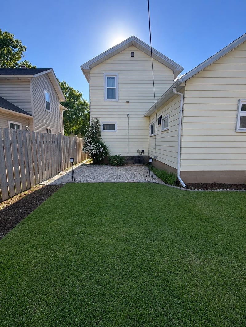 722 Wright St, Oshkosh, WI 54901