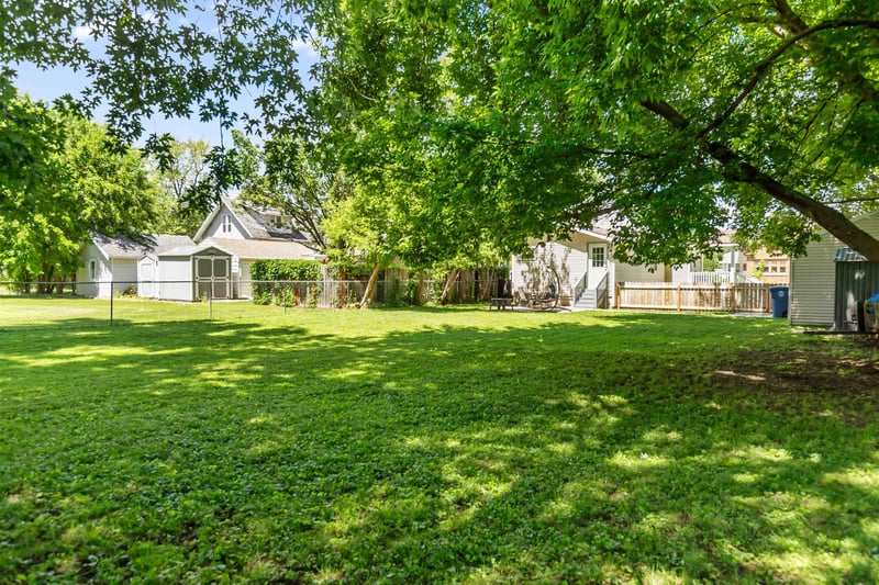 23 Nevada Ave, Oshkosh, WI 54901-2953