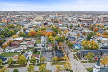 828 Cherry St, Green Bay, WI 54301-4840