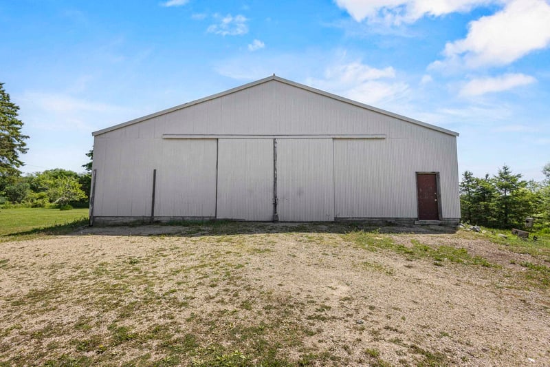 8557 Liberty School Rd, Omro, WI 54963-0000