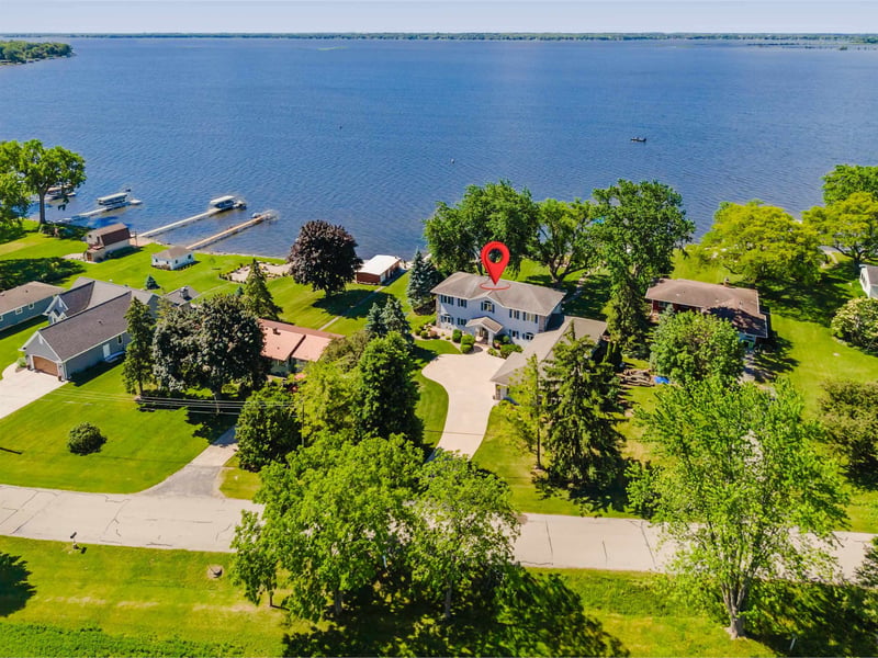 5457 Nickels Dr, Oshkosh, WI 54904-9530