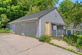 E5401 12th Rd, Algoma, WI 54201-9696